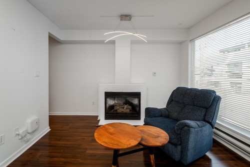 202-3673 11Th Avenue W, Vancouver, BC 