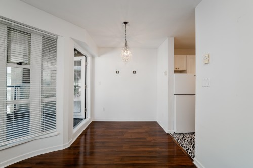 202-3673 11Th Avenue W, Vancouver, BC 