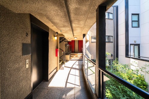 202-3673 11Th Avenue W, Vancouver, BC 