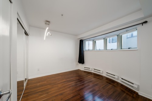 202-3673 11Th Avenue W, Vancouver, BC 