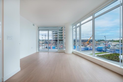 204-7683 Park Crescent, Burnaby, BC 