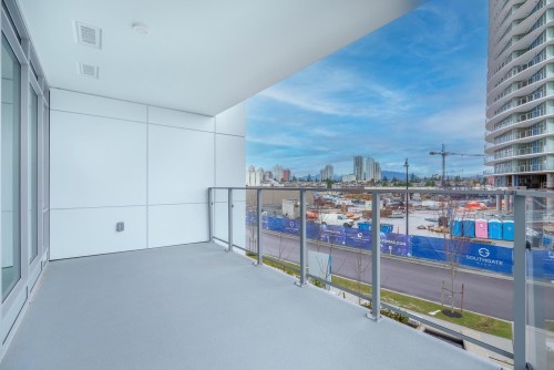 204-7683 Park Crescent, Burnaby, BC 