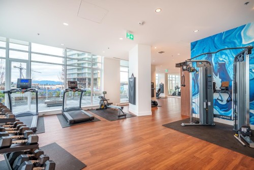204-7683 Park Crescent, Burnaby, BC 