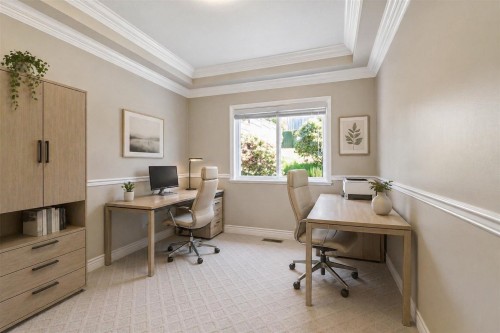 3782 Lonsdale Avenue, North Vancouver, BC 