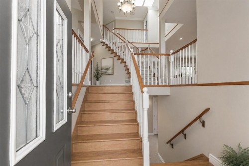 3782 Lonsdale Avenue, North Vancouver, BC 