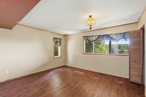 10085 Buccaneer Road, Halfmoon Bay, BC 