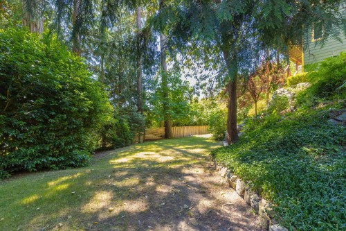 10085 Buccaneer Road, Halfmoon Bay, BC 