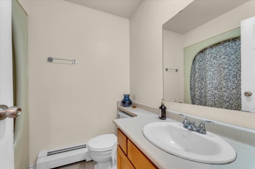 7266 17Th Avenue, Burnaby, BC 