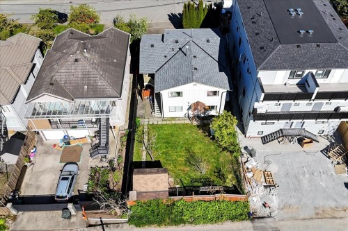 7266 17Th Avenue, Burnaby, BC 