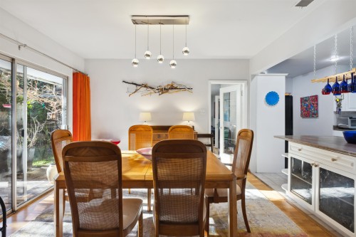 4028 Rose Crescent, West Vancouver, BC 