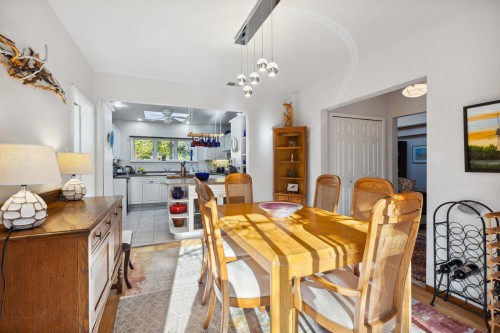 4028 Rose Crescent, West Vancouver, BC 