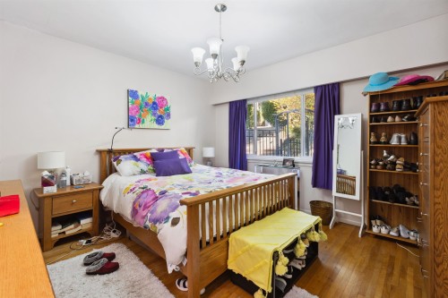4028 Rose Crescent, West Vancouver, BC 