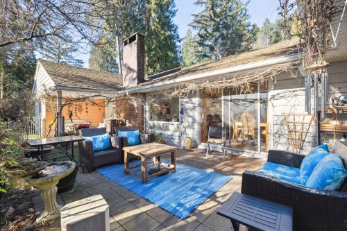 4028 Rose Crescent, West Vancouver, BC 