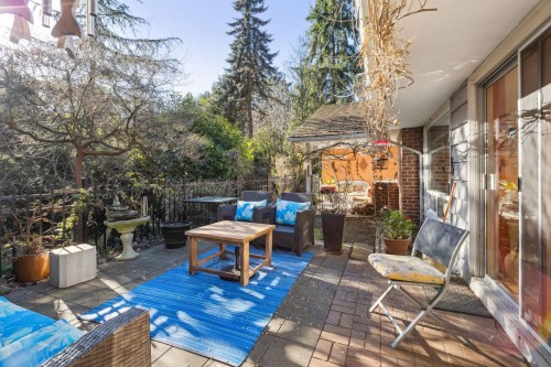 4028 Rose Crescent, West Vancouver, BC 