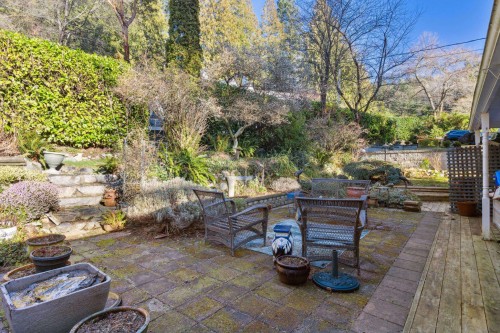 4028 Rose Crescent, West Vancouver, BC 