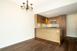 1605-2975 Atlantic Avenue Coquitlam, BC V3B 0C5