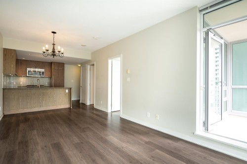 1605-2975 Atlantic Avenue, Coquitlam, BC 