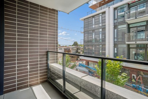 204-8398 Oak Street, Vancouver, BC 