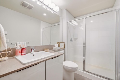 512-1152 Windsor Mews, Coquitlam, BC 