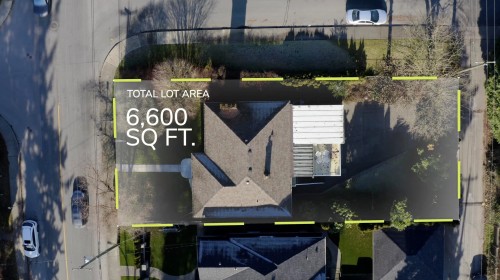 1910 Holdom Avenue, Burnaby, BC 