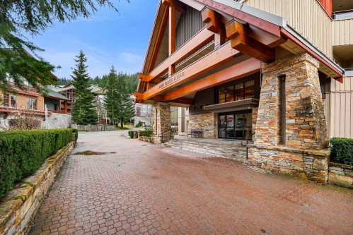 207-2050 Lake Placid Road, Whistler, BC 