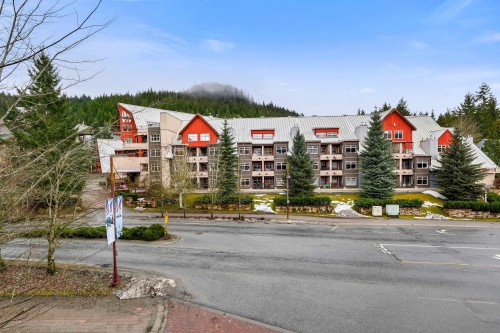 207-2050 Lake Placid Road, Whistler, BC 