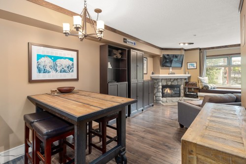 207-2050 Lake Placid Road, Whistler, BC 