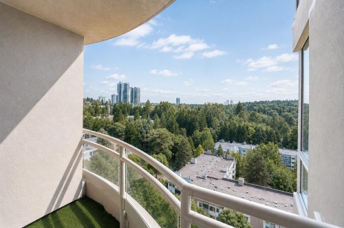 1206-9623 Manchester Drive, Burnaby, BC 