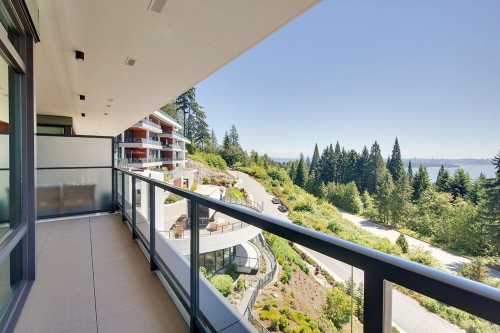 402-3101 Burfield Place, West Vancouver, BC 