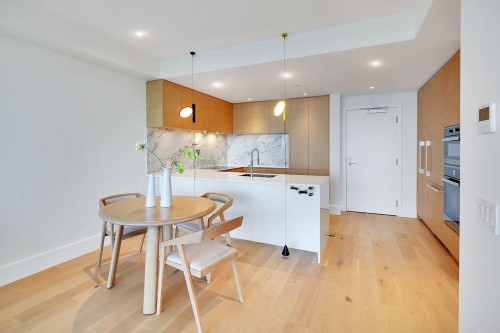 402-3101 Burfield Place, West Vancouver, BC 