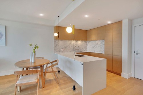 402-3101 Burfield Place, West Vancouver, BC 