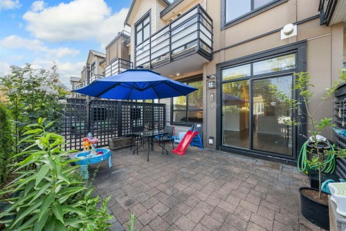8-100 Wood Street, New Westminster, BC 