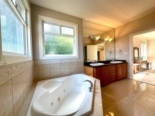 10051 Deagle Road, Richmond, BC 