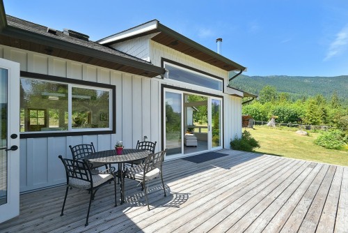 1860 Arboretum Drive, Gibsons, BC 