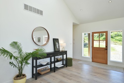 1860 Arboretum Drive, Gibsons, BC 