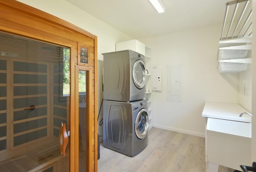 1860 Arboretum Drive, Gibsons, BC 