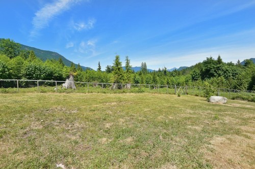 1860 Arboretum Drive, Gibsons, BC 