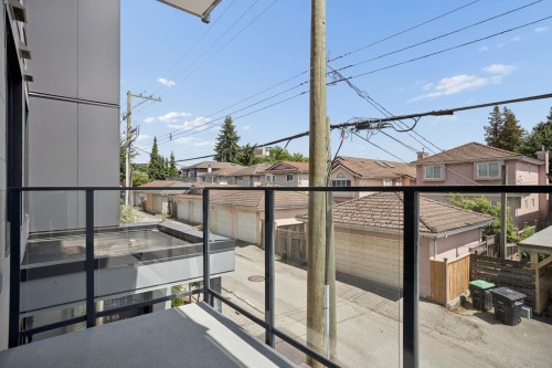 202-8398 Oak Street, Vancouver, BC 