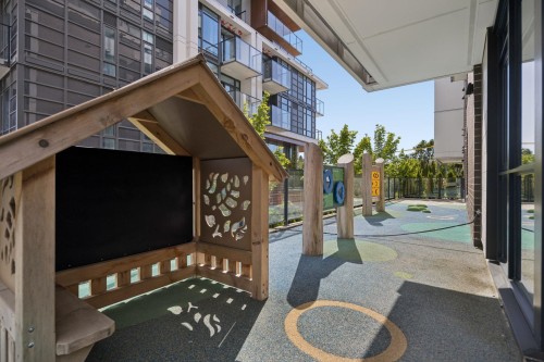 202-8398 Oak Street, Vancouver, BC 