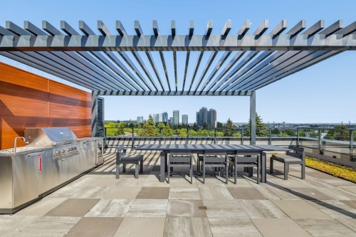 202-8398 Oak Street, Vancouver, BC 