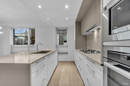 109-6677 Cambie Street, Vancouver, BC 