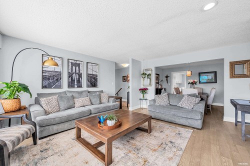 6655 --6657 Aubrey Street, Burnaby, BC 