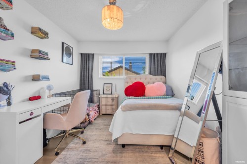 6655 --6657 Aubrey Street, Burnaby, BC 