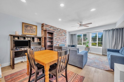 6655 --6657 Aubrey Street, Burnaby, BC 
