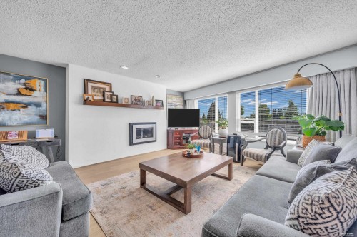 6655 --6657 Aubrey Street, Burnaby, BC 