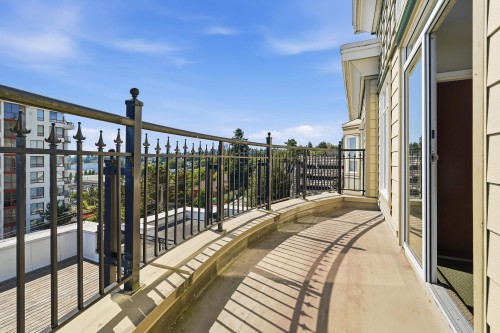 604-221 Eleventh Street, New Westminster, BC 