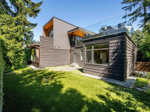 7325 Toni Sailer Lane, Whistler, BC 