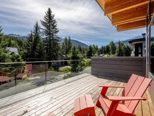 7325 Toni Sailer Lane, Whistler, BC 