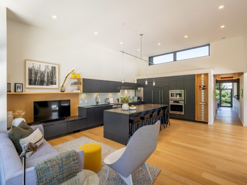 7325 Toni Sailer Lane, Whistler, BC 