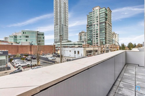 206-6000 Mckay Avenue, Burnaby, BC 